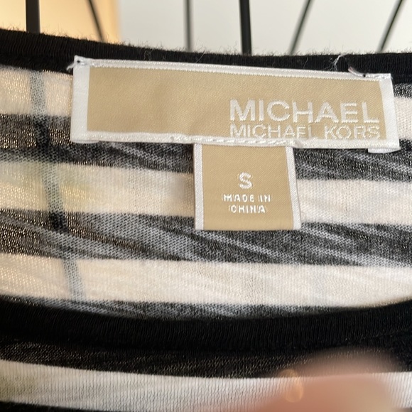 MICHAEL KORS STRIPE HI-LO LONG TEE - Picture 3 of 7